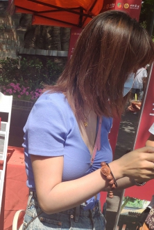 街拍热裤美少妇美女图片
