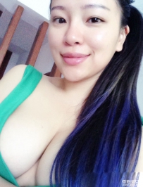 传说中的木瓜美胸