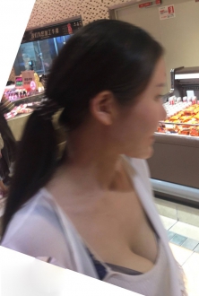 如此丰满，怎么能不拍照一下啊