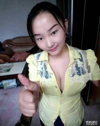 是胸大还是衣服尺寸小了