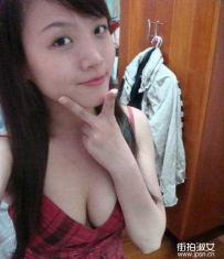 清纯可爱性感美少女