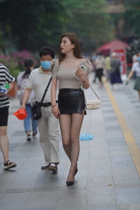 窈窕佳人君子好球
