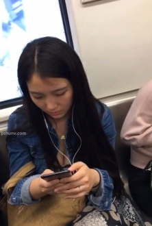 牛仔外套过秋天